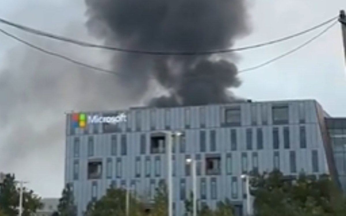 Иран зымыраны Израильдегі Microsoft ғимаратына түсті