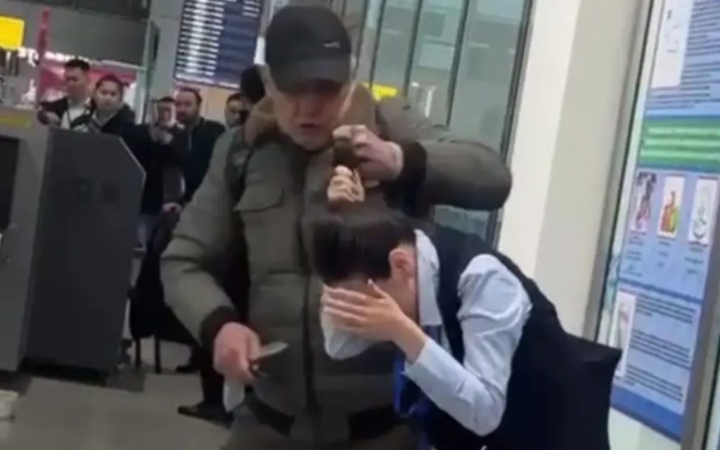 Алматы әуежайы, кепілге алу, Машрапбек Баталов