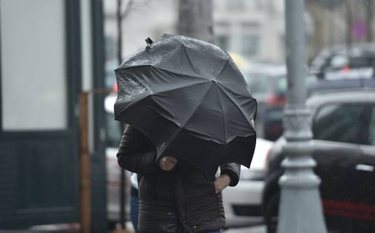 Қазақстан аумағында жаңбыр жауып, екпінді жел болады