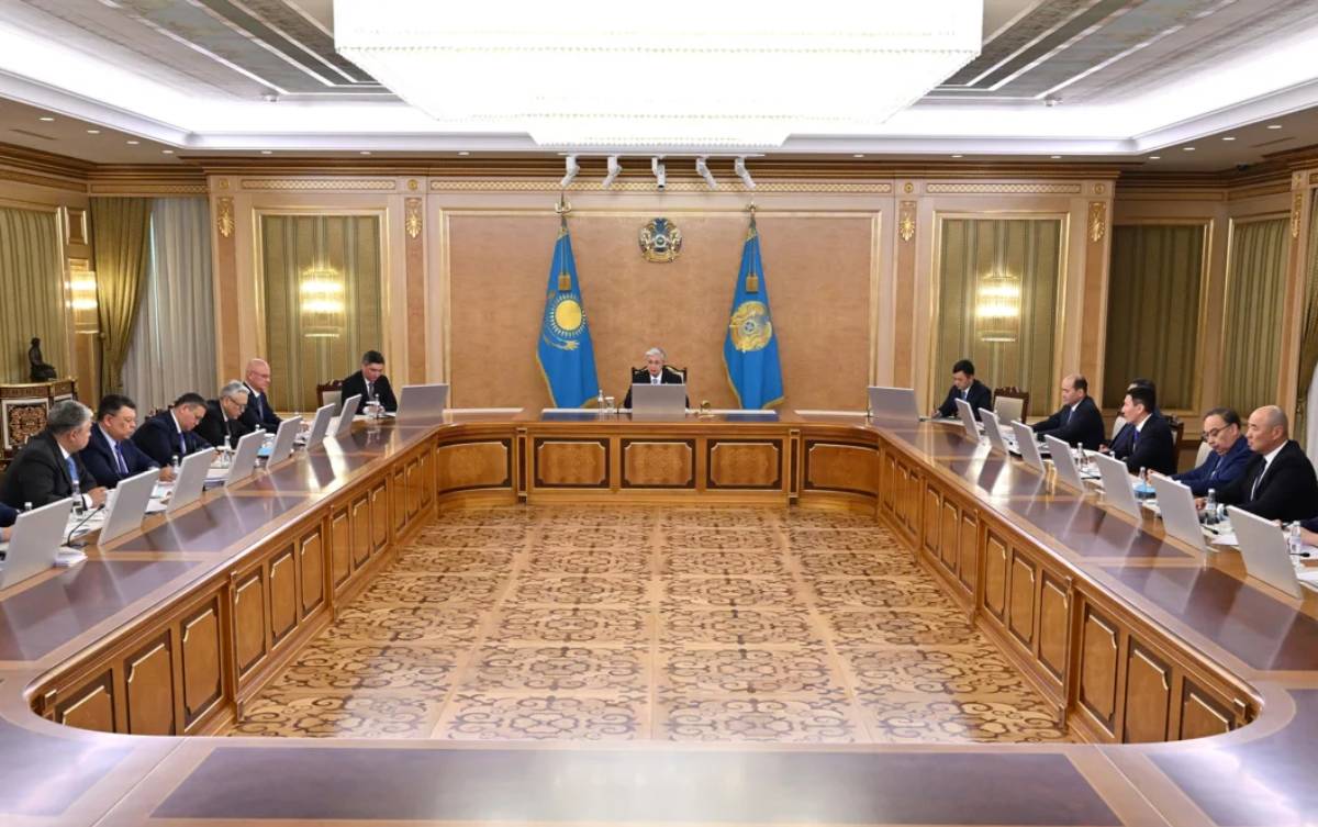 Тоқаев жасанды интеллектіні дамыту жөнінде кеңес өткізді