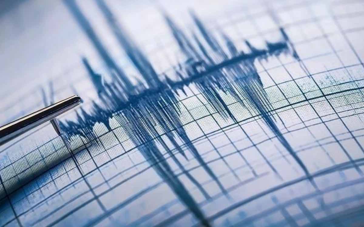 Алматылықтар жер сілкінісі болғаны туралы хабарлама алды