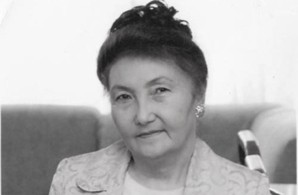 Ақын Күләш Ахметова дүниеден өтті 