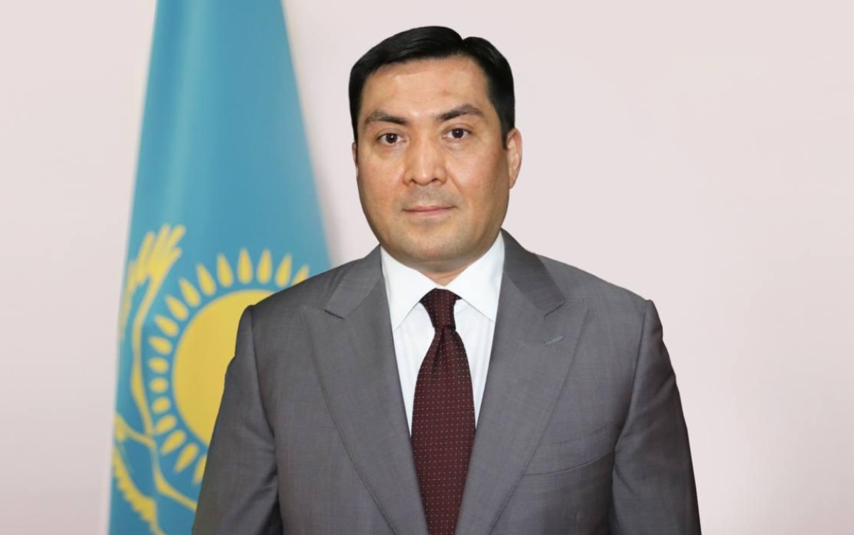 “Бір айлыққа өмір сүремін”: Энергетика миниcтрі табысы туралы декларация жариялады