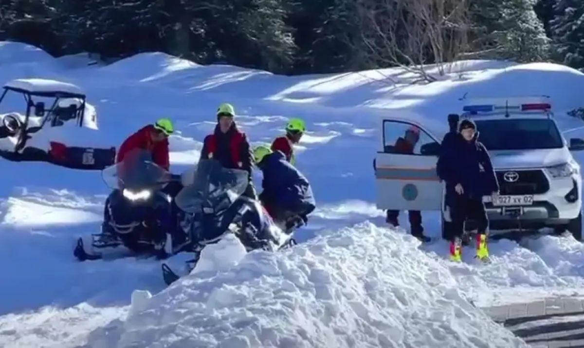 Алматы тауларында қар көшкіні салдарынан турист қаза тапты