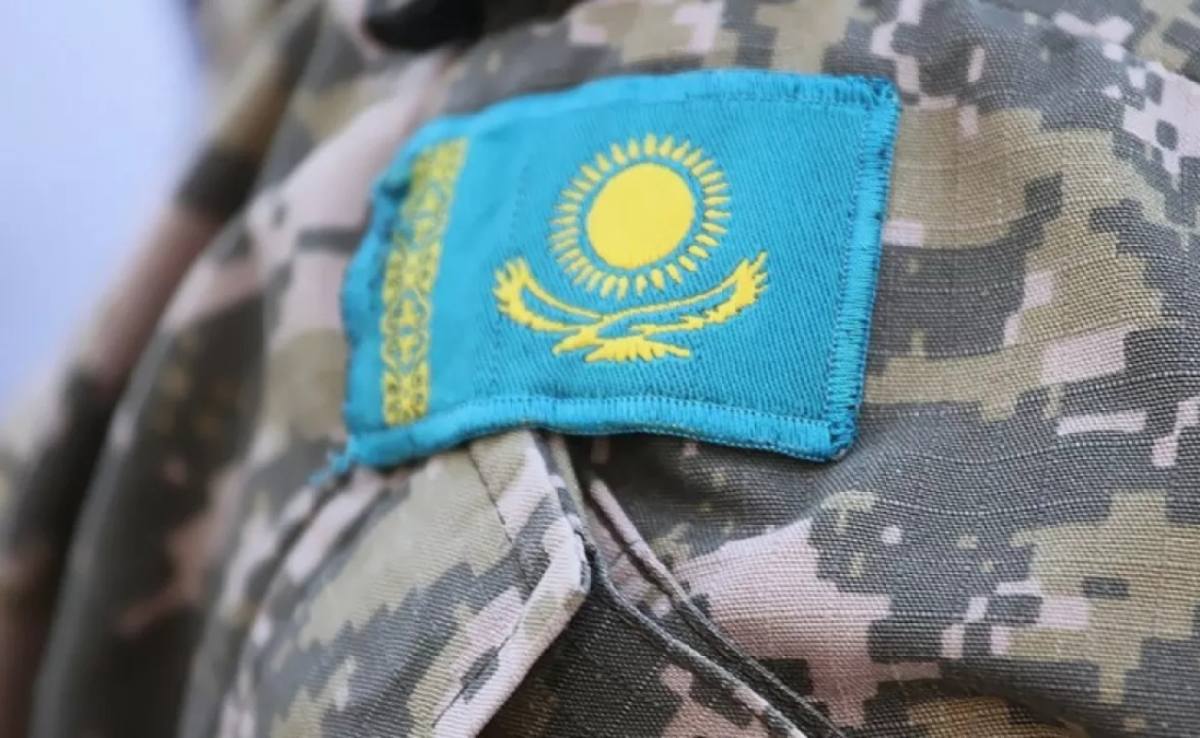 Өскемендегі сарбаздың өлімі: Әскери бөлім командирі қызметінен кетті